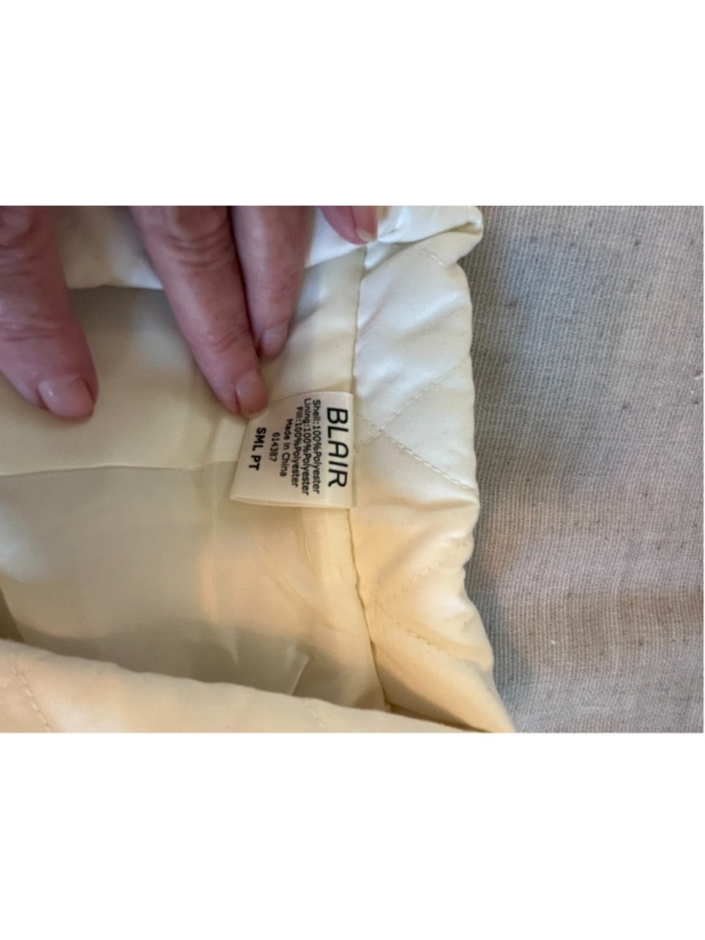 Blair Women's Petite Small (PS) Ivory Quilted Jacket - Picture 3 of 3